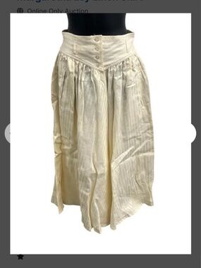White linen Escada skirt